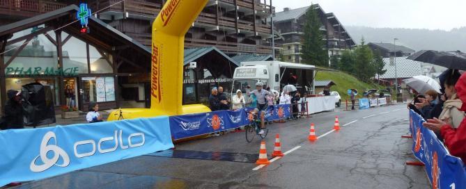 Bart Bury wint Tour du Mont Blanc